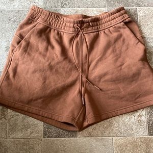 Lululemon Java shorts